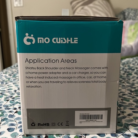 MoCuishle Back Shoulder and Neck Massager with Heat - Picture 3 of 5